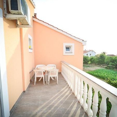 Apartments Valentina Petrcane Luaran gambar