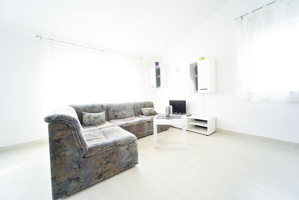 Apartments Valentina Petrcane Luaran gambar