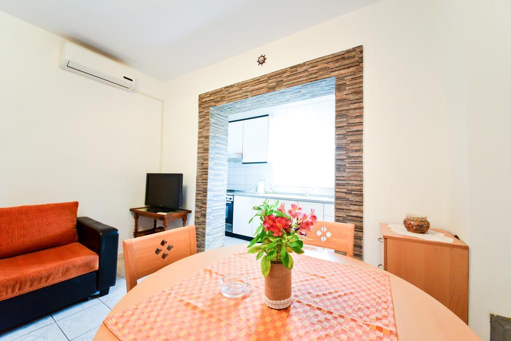 Apartments Valentina Petrcane Luaran gambar