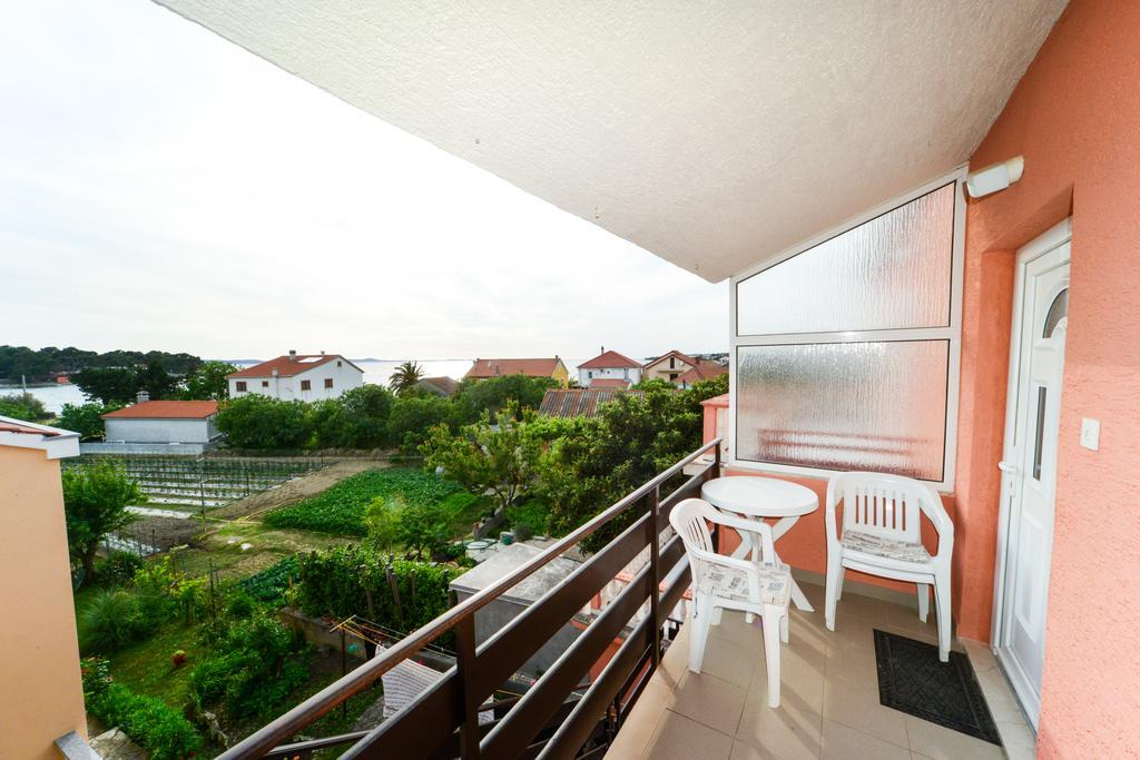 Apartments Valentina Petrcane Luaran gambar